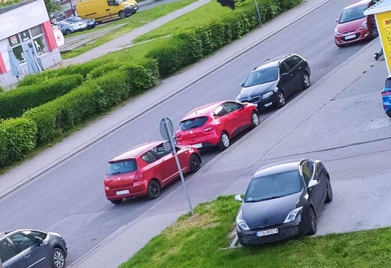 Mistrzowie parkowania w Piekarach