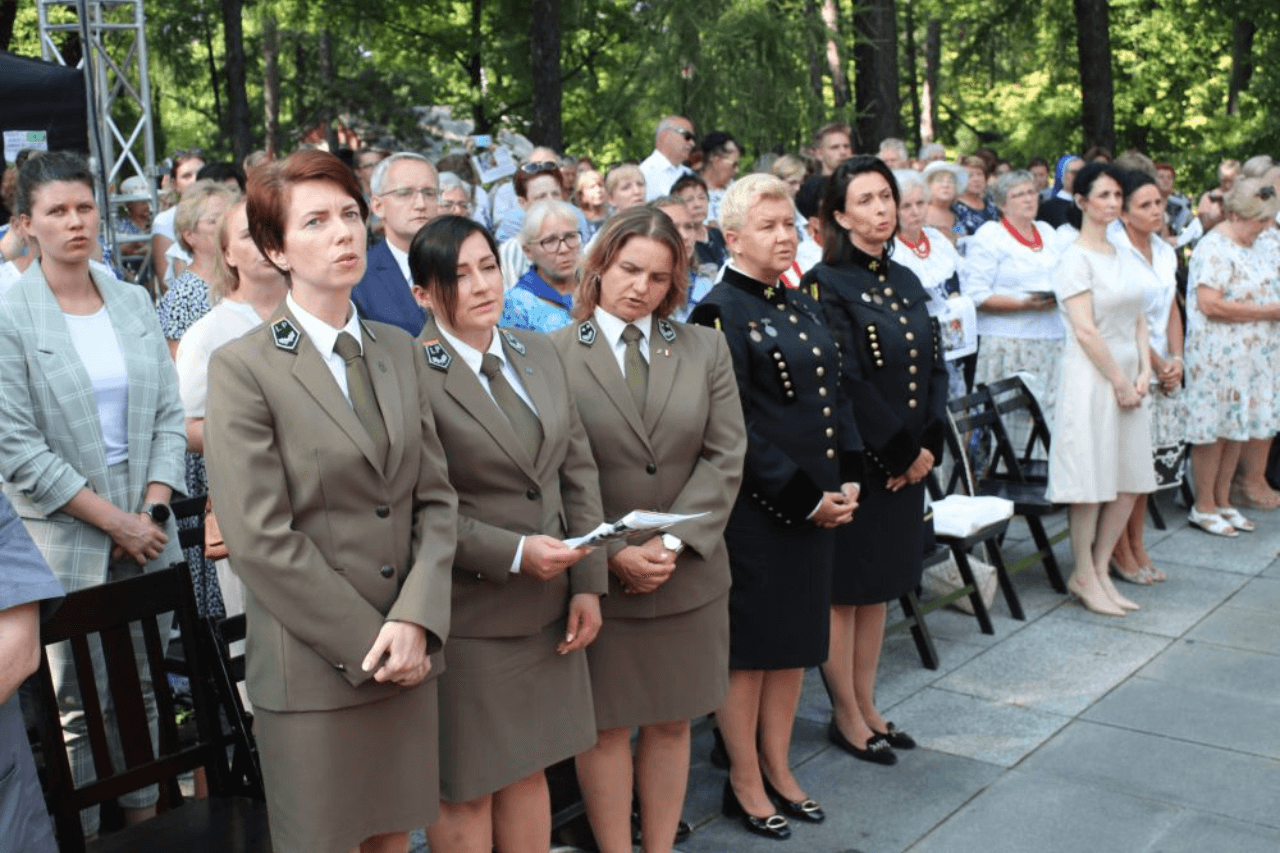 Pielgrzymka Stanowa Kobiet i Dziewcząt do Piekar Śląskich