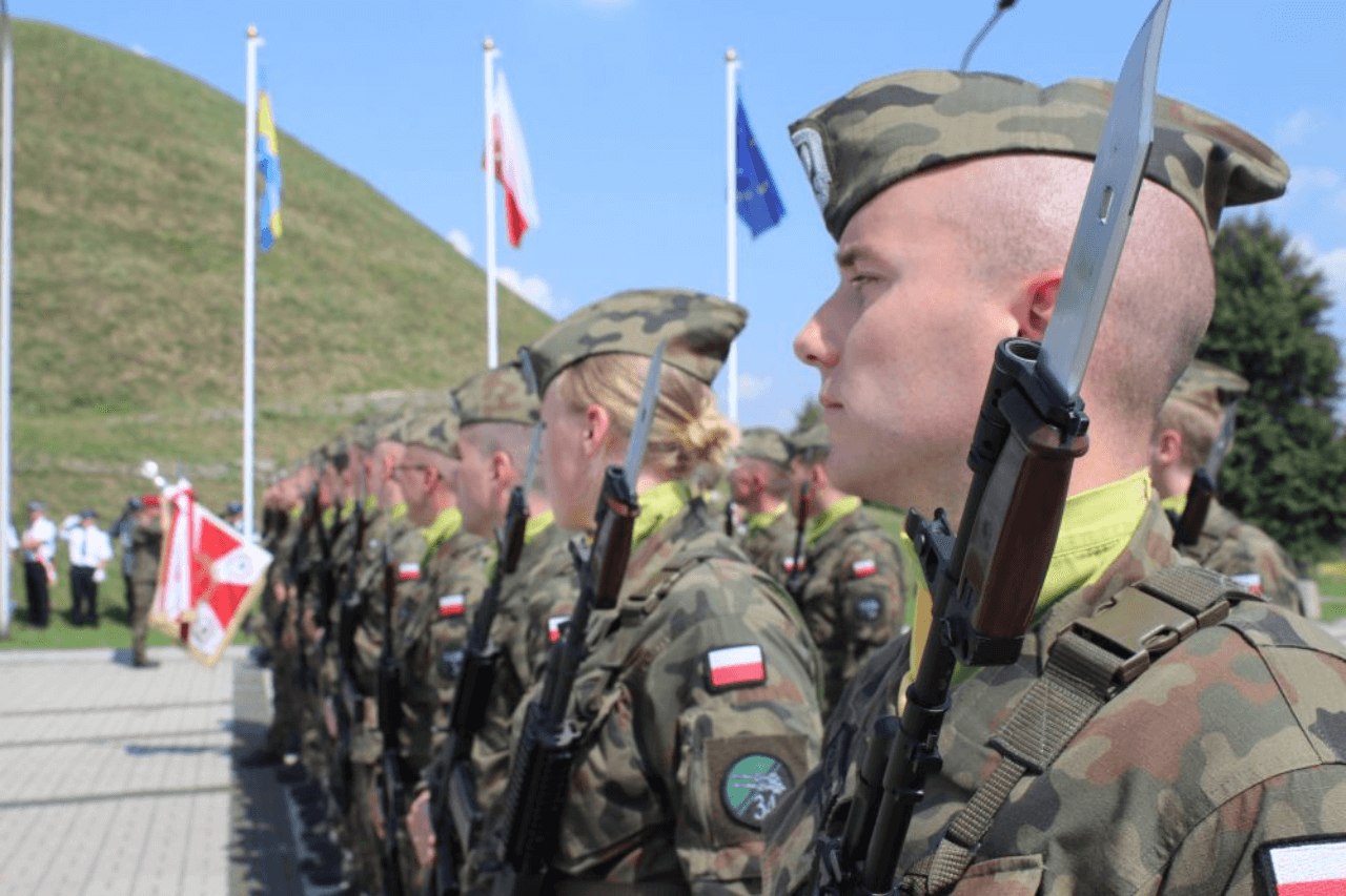 Piknik militarny w Piekarach Śląskich