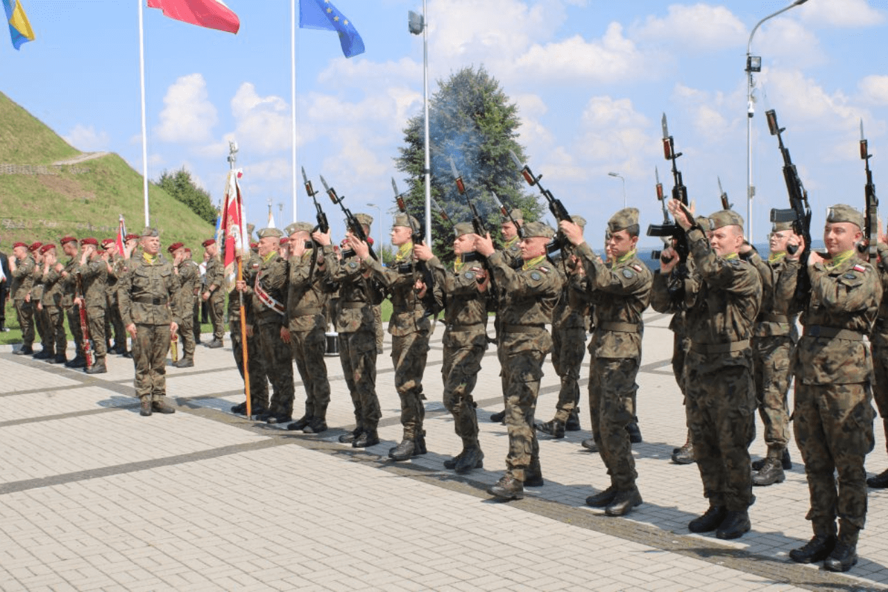 Piknik militarny w Piekarach Śląskich