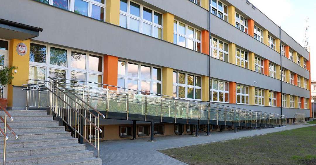 Piekary Śląskie. Remont Szkoły Podstawowej numer 5 dobiegł końca