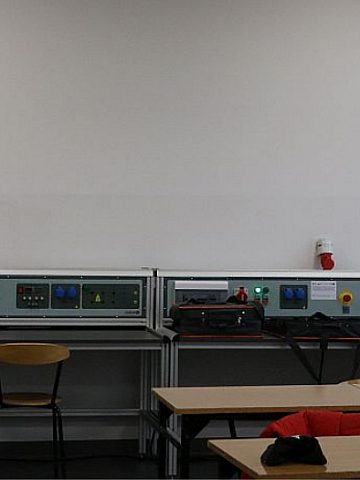 Projekty unijne w Technikum nr 1 w Piekarach Śląskich Projekty unijne w Technikum nr 1 w Piekarach Śląskich