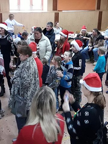 1 MOTOMIKOLAJE JOACHIMBARTOSIK 1 MOTOMIKOLAJE JOACHIMBARTOSIK