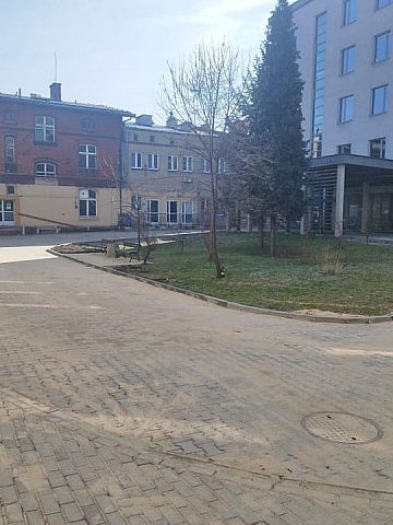 Nowy dziedziniec szpital w Piekarach Nowy dziedziniec szpital w Piekarach