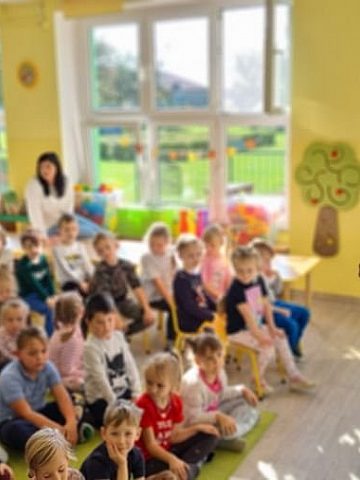 Policjanci edukują najmłodszych mieszkańców Policjanci edukują najmłodszych mieszkańców