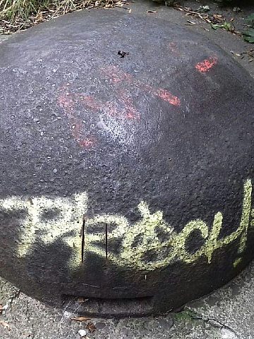 Schrony dewastacja Schrony dewastacja