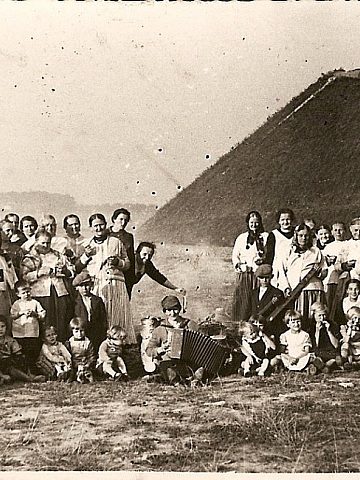 Usypywanie kopca Usypywanie kopca