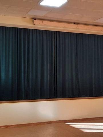 Wyremontowala aula zss piekary Wyremontowala aula zss piekary