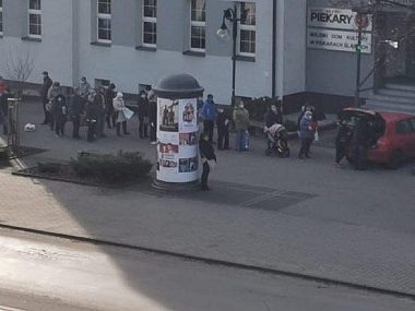 Kolejka do wypełnienia pitu maciej czempiel Kolejka do wypełnienia pitu maciej czempiel