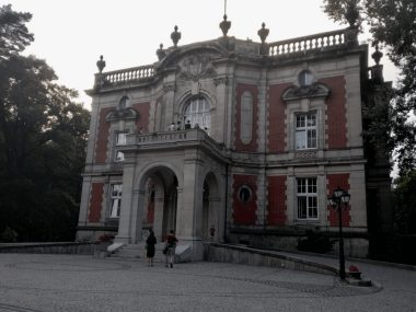 Swierklaniec palac kawalera