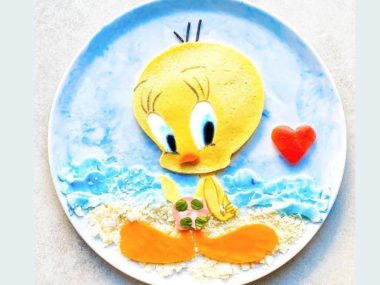 9 9