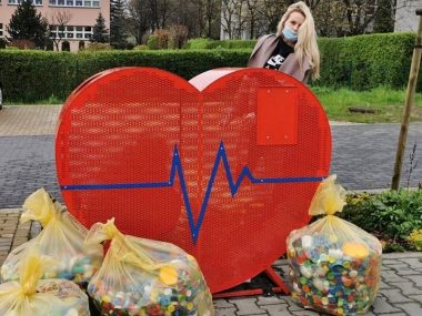 Nakrętki z piekarskiego serca Nakrętki z piekarskiego serca
