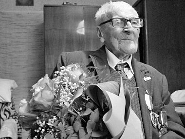 Nie żyje Szczepan Tomasik, najstarszy mieszkaniec Piekar Nie żyje Szczepan Tomasik