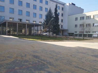 Szpital miejski zakończenie prac na dziedzińcu Szpital miejski zakończenie prac na dziedzińcu