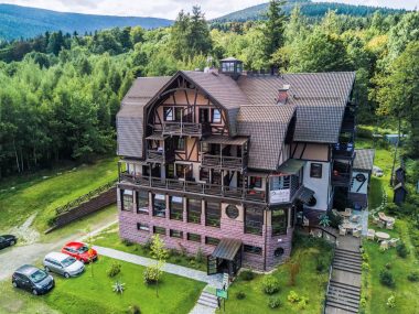 Wypoczynek i rehabilitacja w perle Gór Izerskich Hotel Sudetia w Świeradowie Zdroju zaprasza Wypoczynek i rehabilitacja w perle Gór Izerskich Hotel Sudetia w Świeradowie Zdroju zaprasza