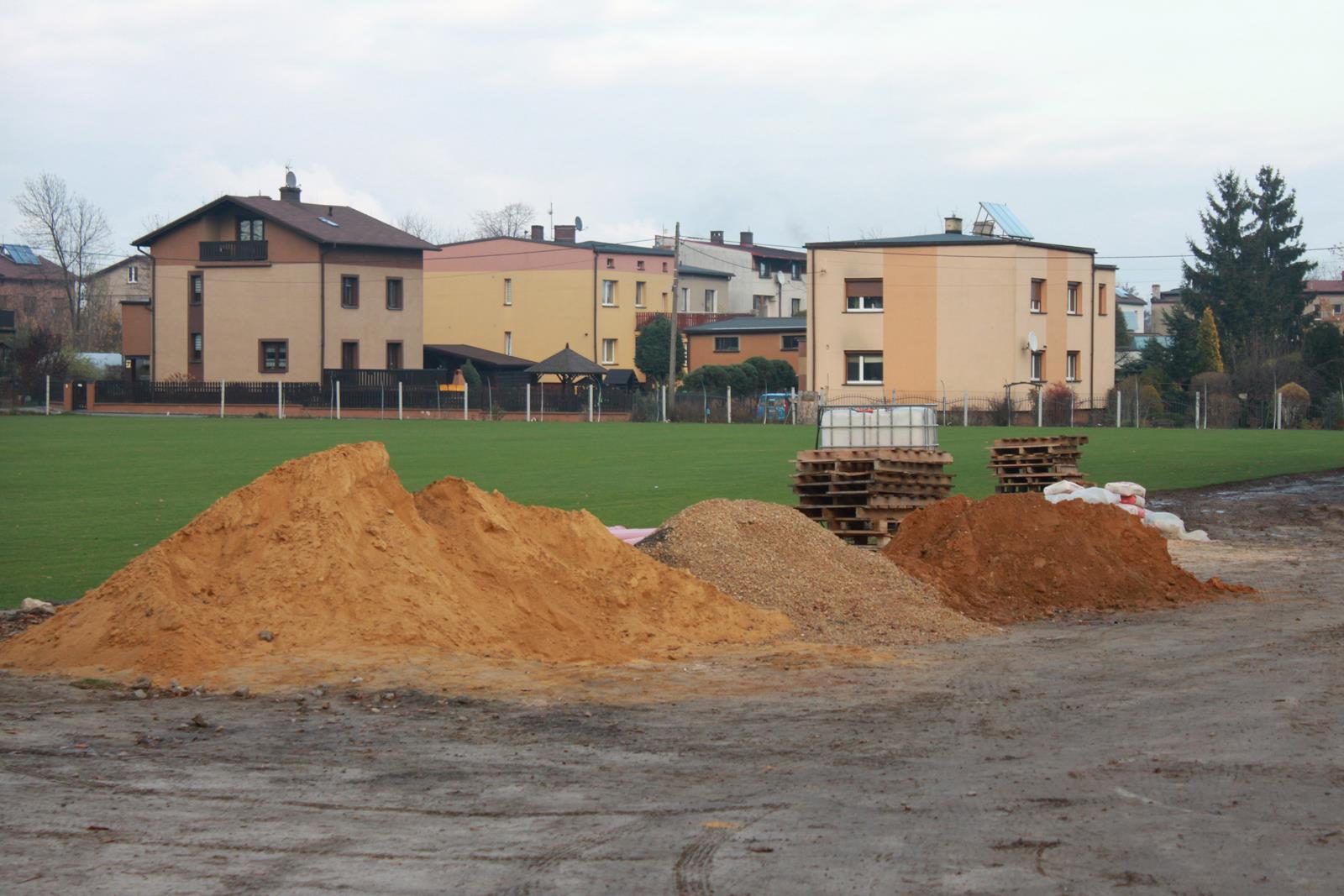 Boisko dla Czarnych Kozłowa Góra 17