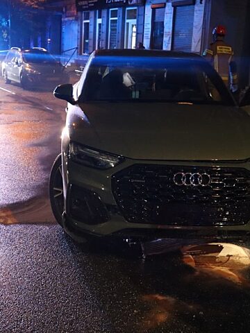 Zdarzenie drogowe w Piekarach Śląskich Zdarzenie drogowe w Piekarach Śląskich