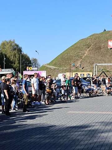 Zlot food trucków w Piekarach Zlot food trucków w Piekarach