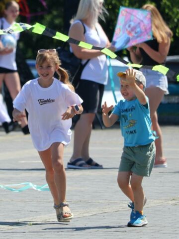Piknik z latawcem na Kopcu Wyzwolenia Piknik z latawcem na Kopcu Wyzwolenia