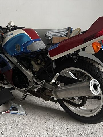 Nielegalny pojazd zatrzymanego Nielegalny pojazd zatrzymanego