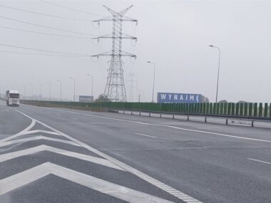 Zaglebie Dabrowskie Autostrada A1 Pofaldowana Nawierzchnia Zrodlo GDD Ki A 2025 10 01 Kadr Zaglebie Dabrowskie Autostrada A1 Pofaldowana Nawierzchnia Zrodlo GDD Ki A 2025 10 01 Kadr