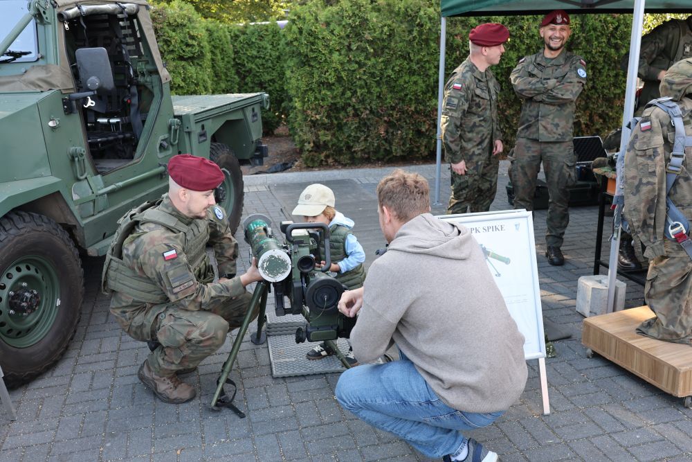 Piknik militarny w Piekarach Śląskich