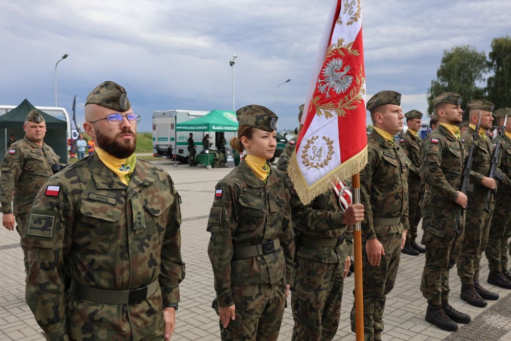Piknik militarny w Piekarach Śląskich