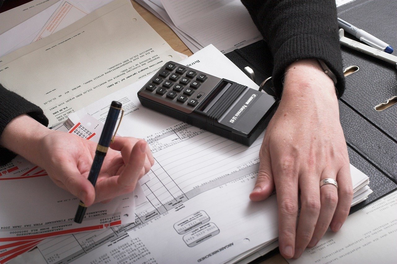Bezpłatna pomoc w rozliczaniu PIT-u w Piekarach Śląskich. Jak i kiedy można z niej skorzystać?